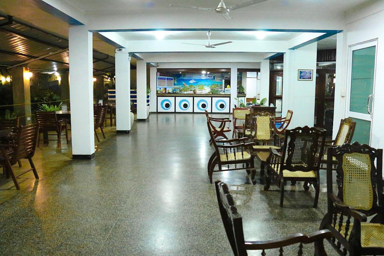 Topaz Beach Hotel Negombo Exterior photo